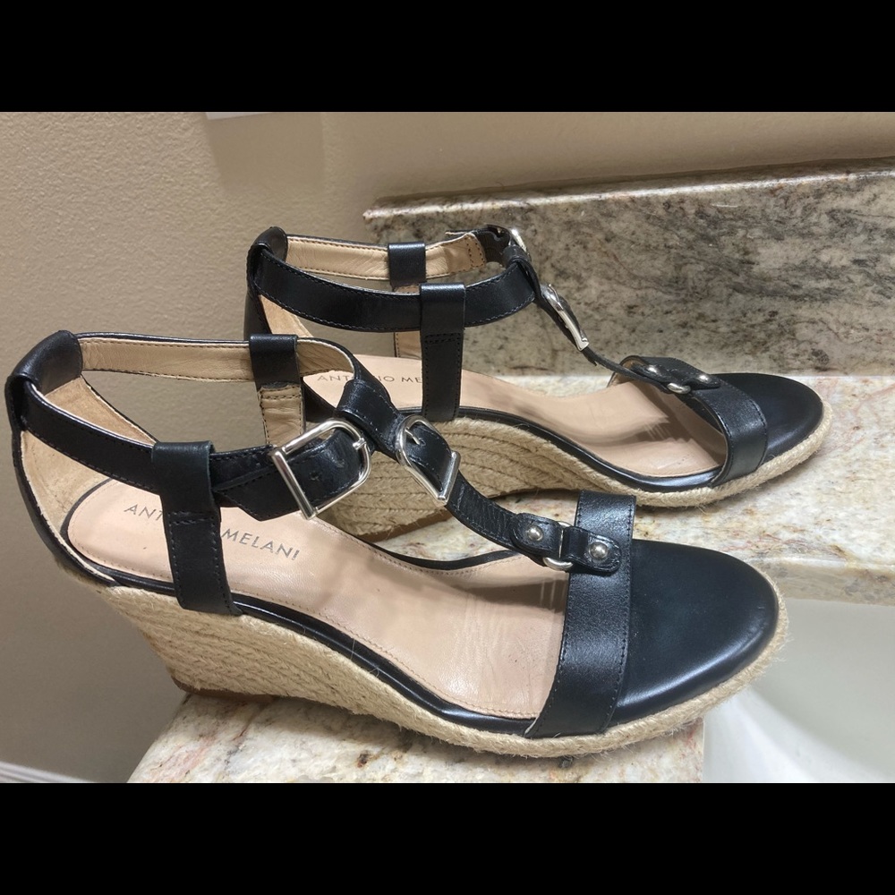 Wedge shoes